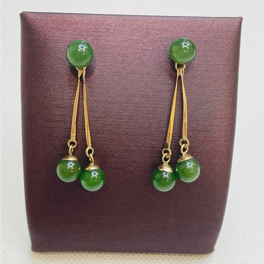 Vintage 14K Yellow Gold Jade Ball Bead Dangle Drop Stud Earrings